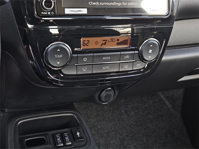 Vehicle image 16 of 20
