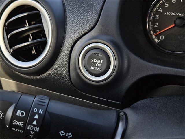Vehicle image 19 of 20