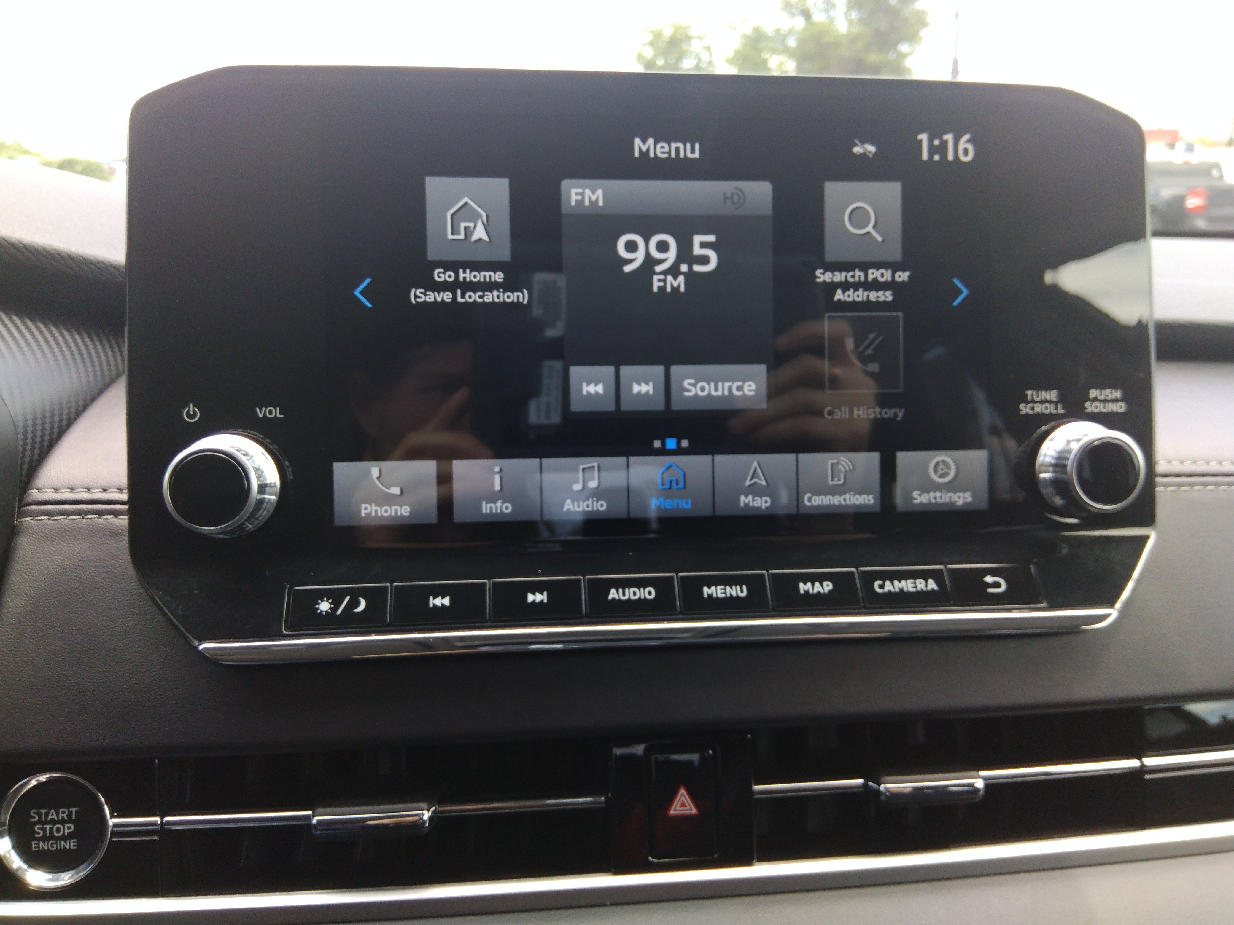 Vehicle image 20 of 25