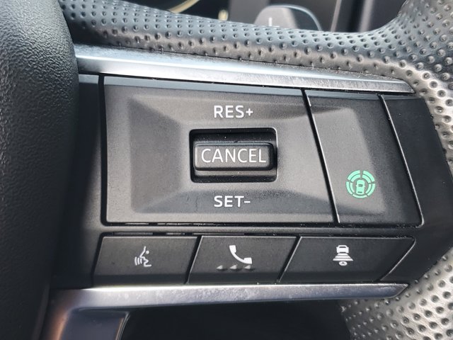 Vehicle image 29 of 31