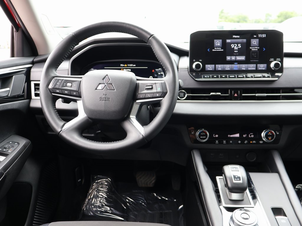 Vehicle image 19 of 41