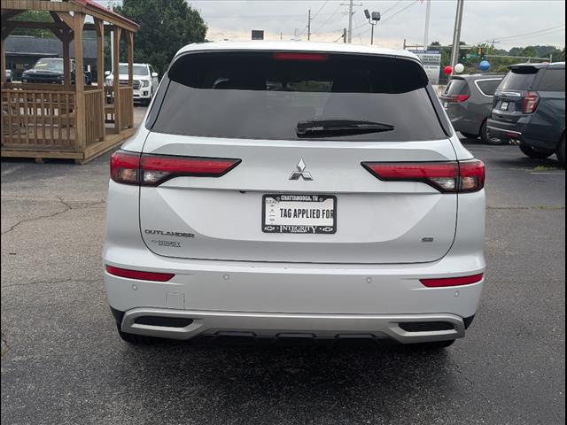 Vehicle image 7 of 35
