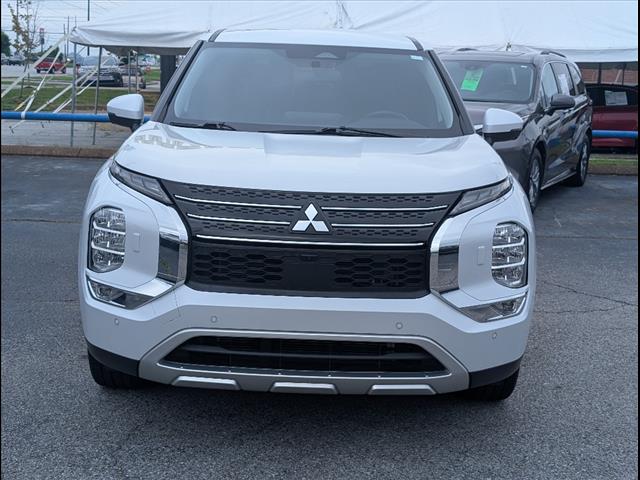 Vehicle image 2 of 35
