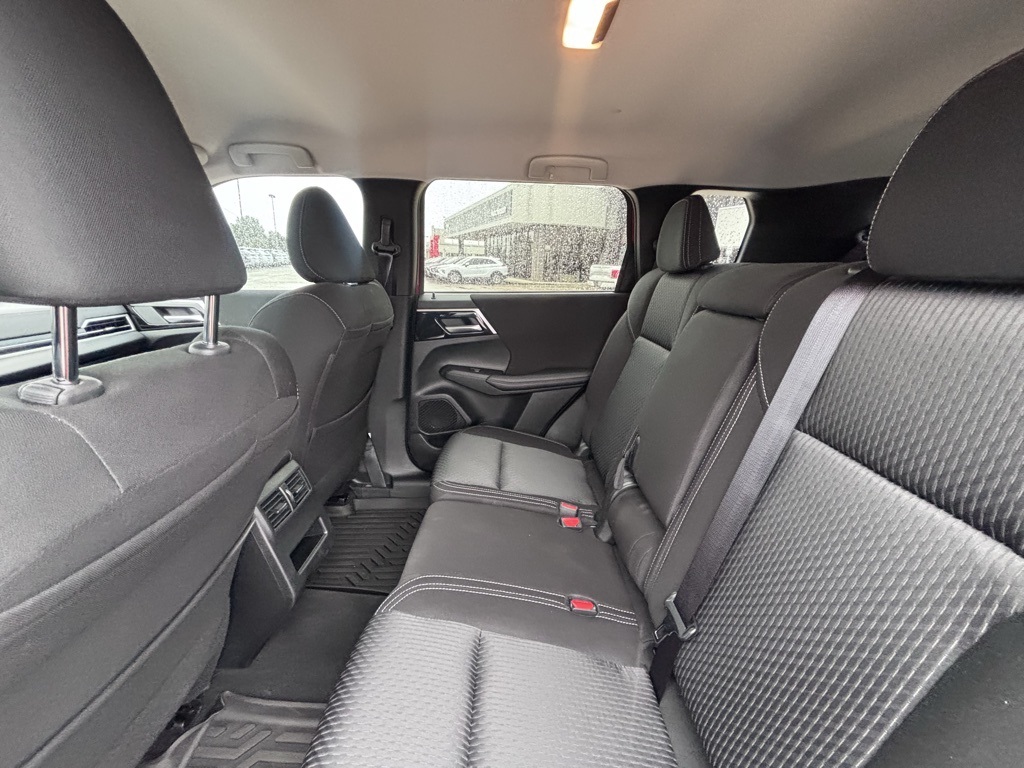 Vehicle image 15 of 30