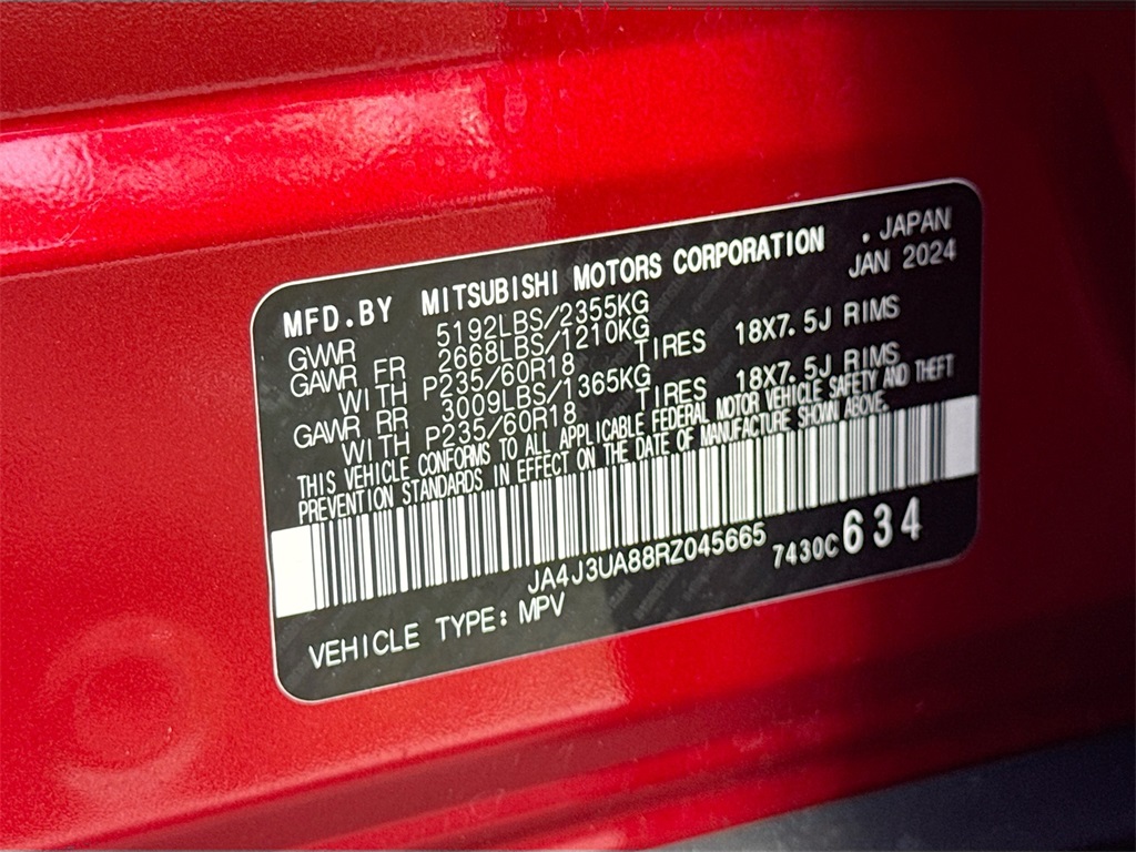 Vehicle image 29 of 32
