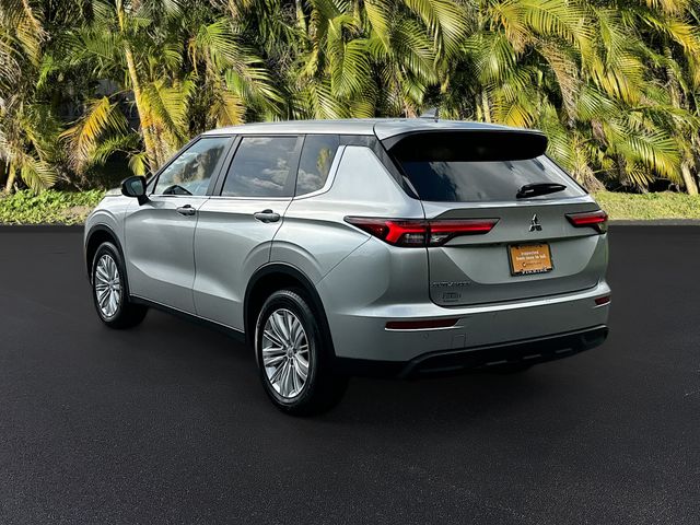 Vehicle image 6 of 34