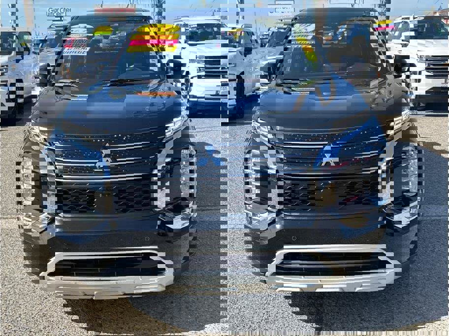 Vehicle image 2 of 33