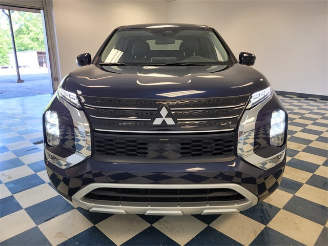 Vehicle image 2 of 27