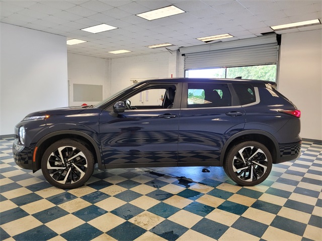 Vehicle image 7 of 27