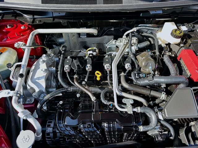 Vehicle image 8 of 34