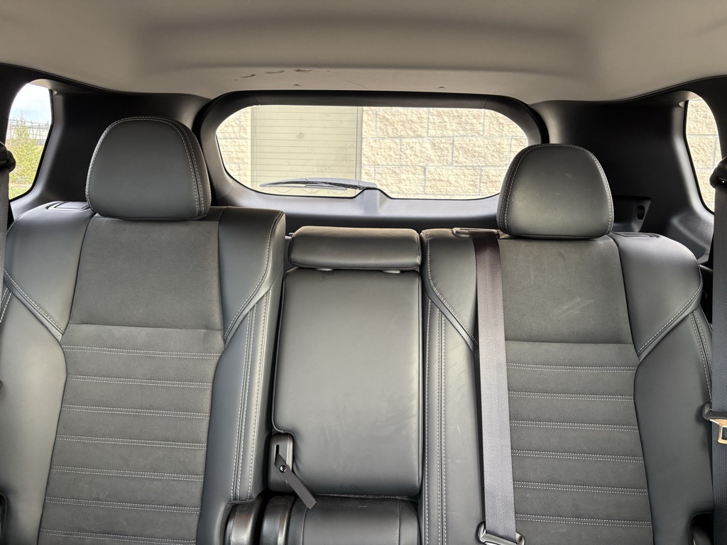 Vehicle image 28 of 29
