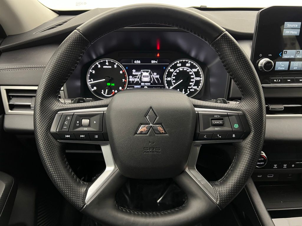 Vehicle image 13 of 45
