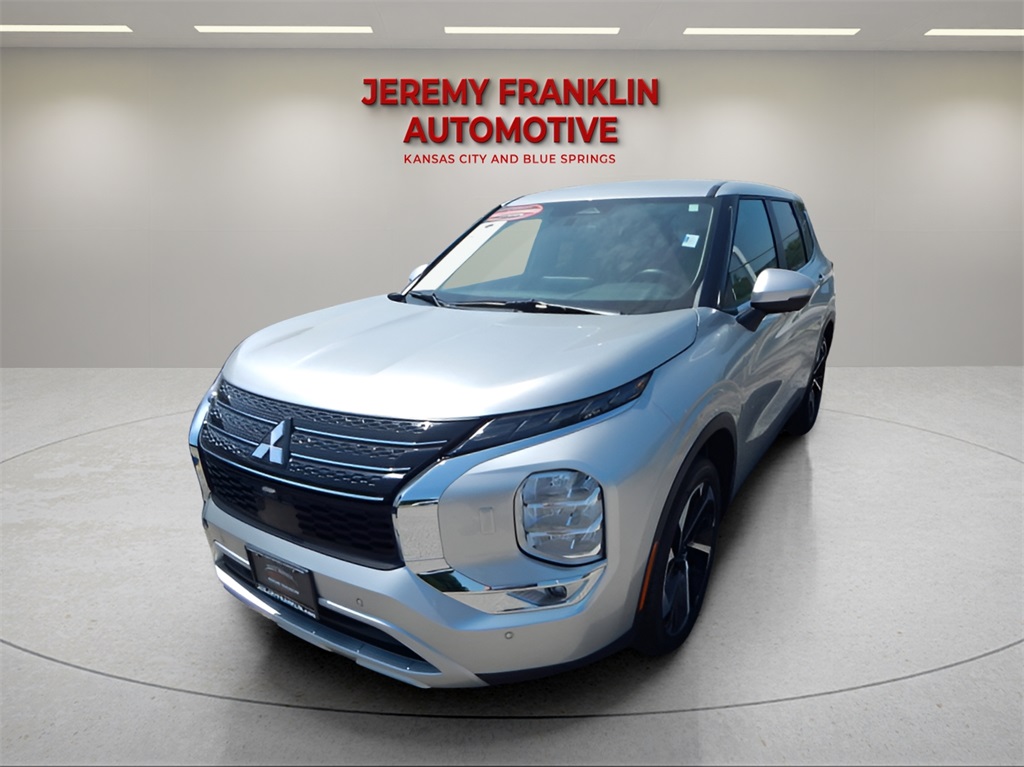 Vehicle image 1 of 33