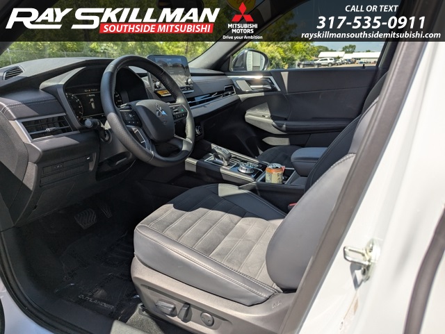 Vehicle image 29 of 31