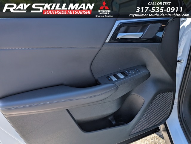Vehicle image 20 of 31