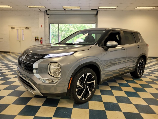 Vehicle image 1 of 29
