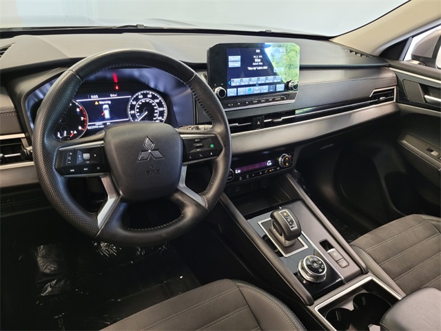 Vehicle image 15 of 29