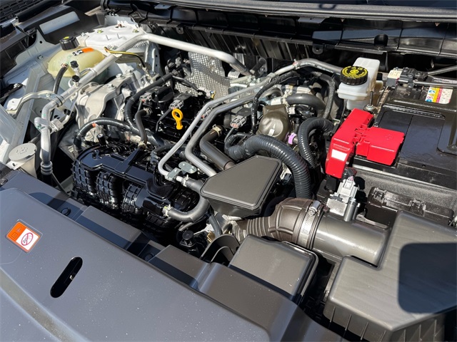 Vehicle image 6 of 25