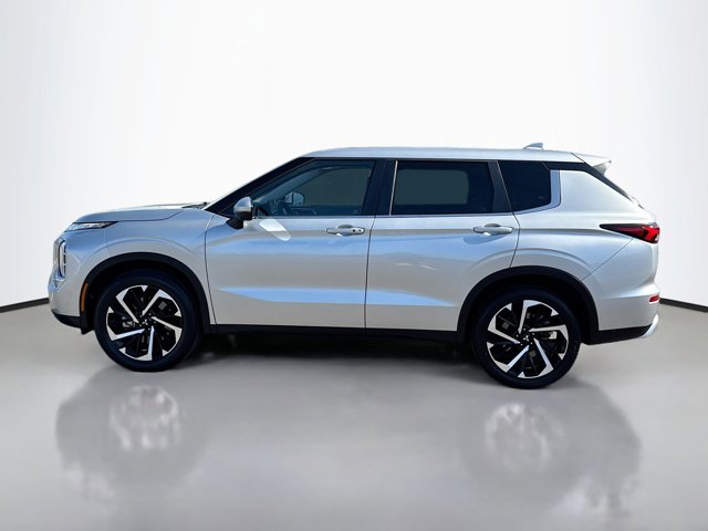 Vehicle image 11 of 48
