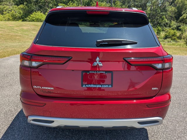 Vehicle image 9 of 27