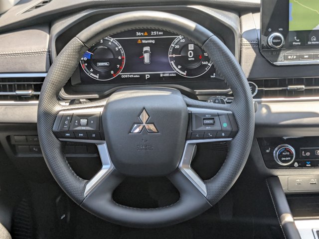 Vehicle image 15 of 27