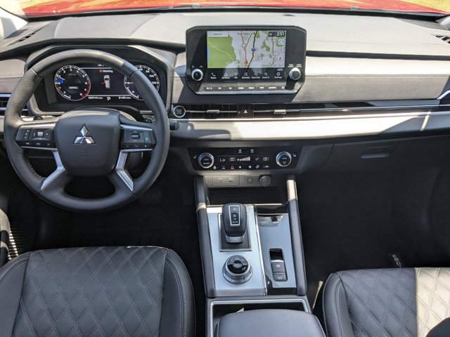 Vehicle image 14 of 27