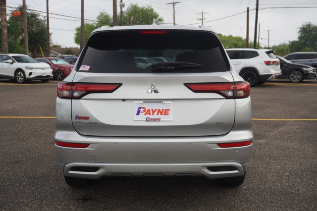 Vehicle image 7 of 37