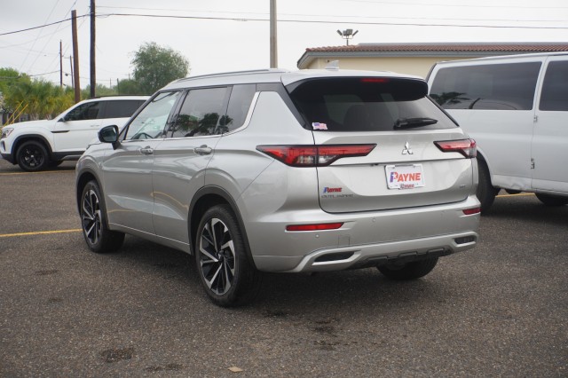 Vehicle image 8 of 37