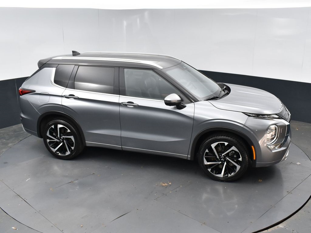 Vehicle image 5 of 39