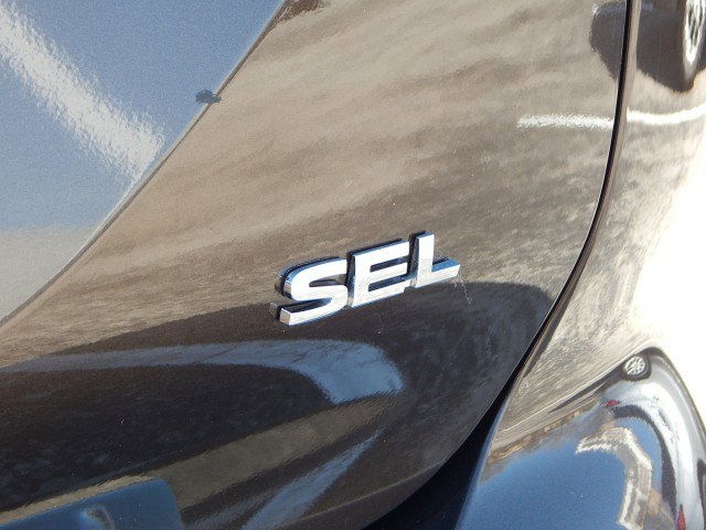 Vehicle image 11 of 31