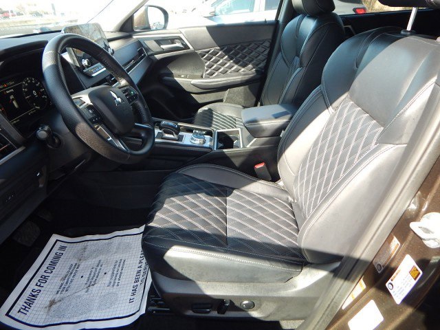 Vehicle image 15 of 31