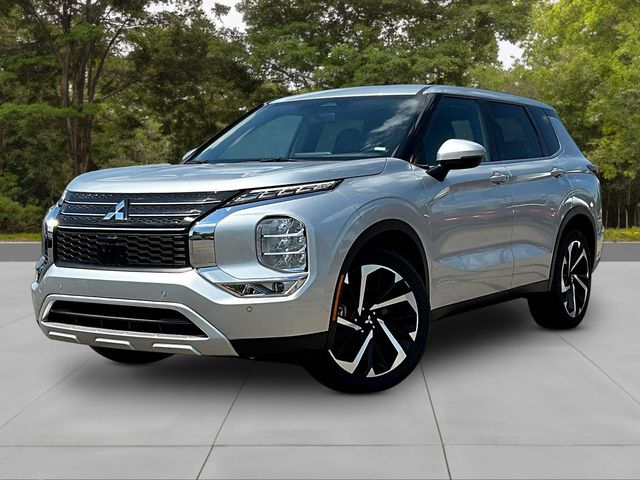 2024 Mitsubishi Outlander SE Black Edition Image 1 of 37