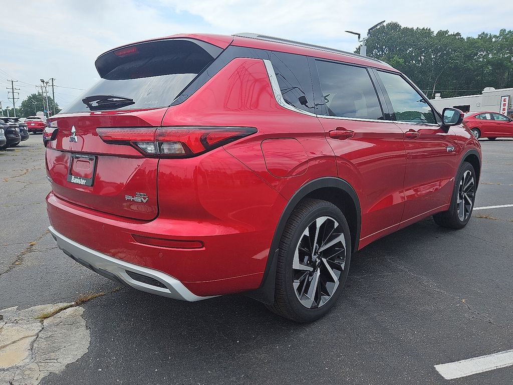 Vehicle image 3 of 18