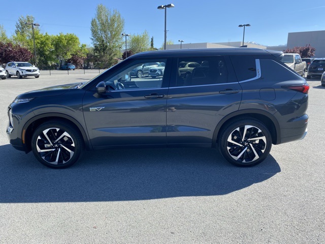 Vehicle image 9 of 34