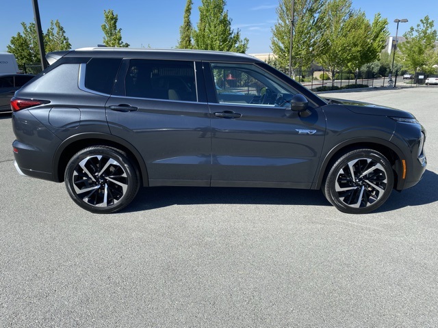 Vehicle image 5 of 34