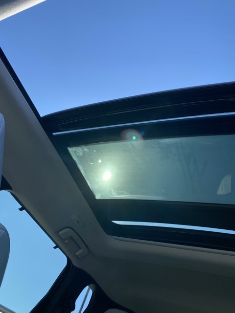 Vehicle image 25 of 31