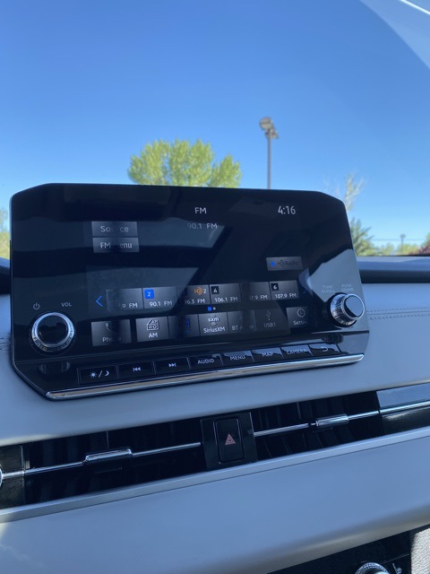Vehicle image 19 of 31