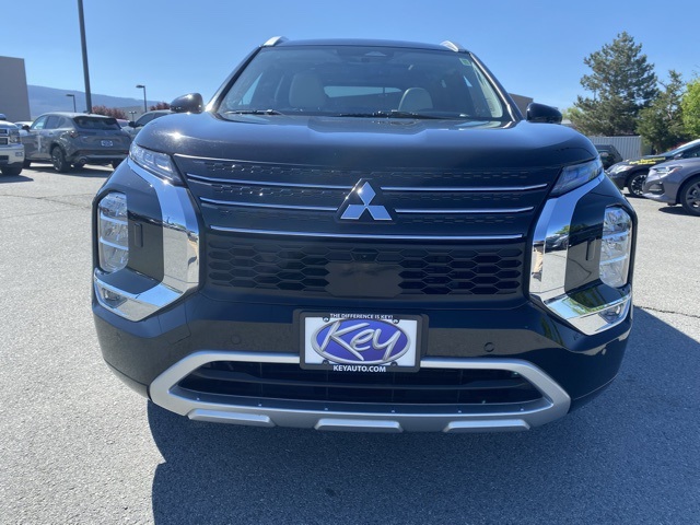 Vehicle image 3 of 31