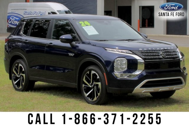 Vehicle image 4 of 52