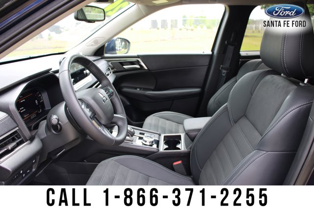 Vehicle image 20 of 52
