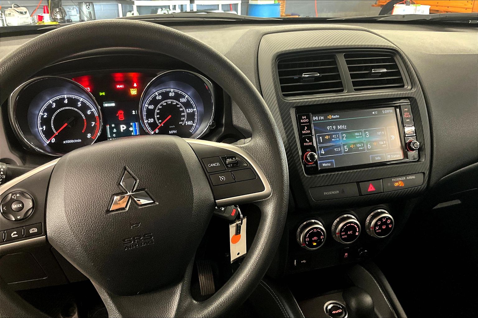 2024 Mitsubishi Outlander Sport Image 19 of 36