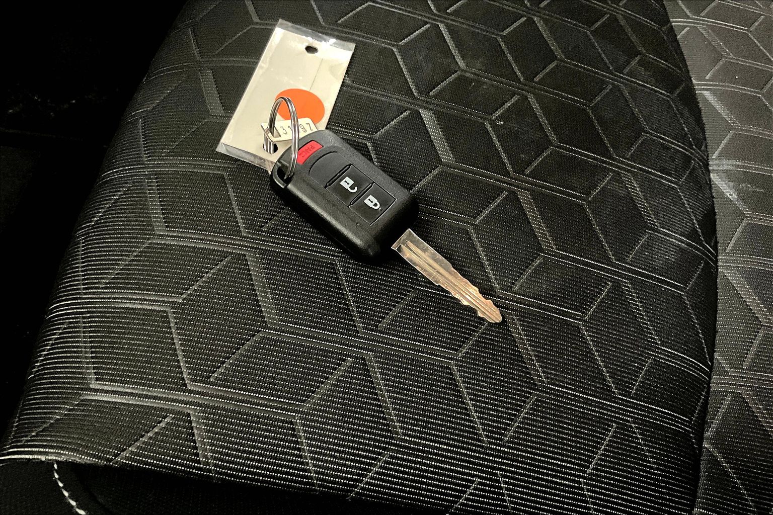 2024 Mitsubishi Outlander Sport Image 27 of 36