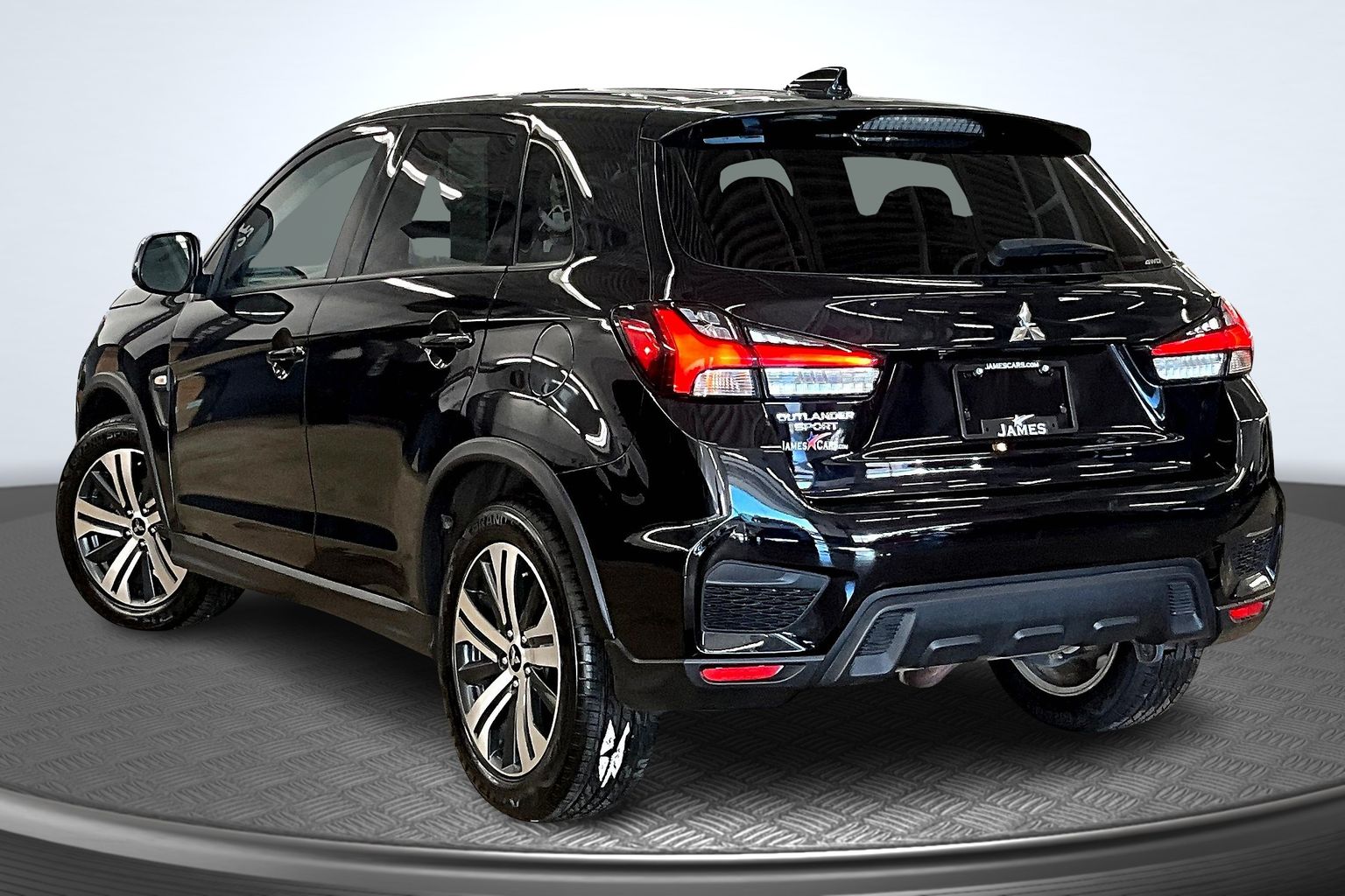 2024 Mitsubishi Outlander Sport Image 6 of 36