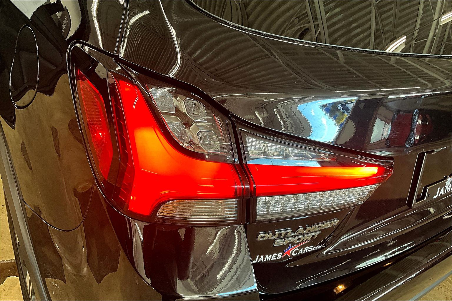 2024 Mitsubishi Outlander Sport Image 36 of 36