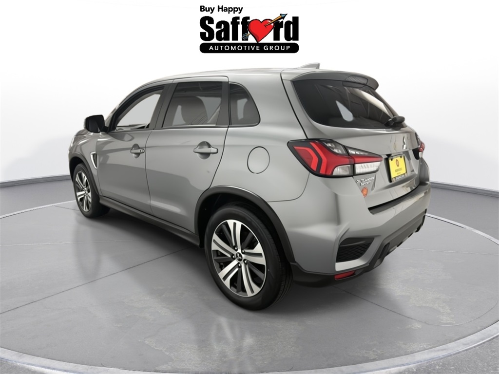 Vehicle image 6 of 42