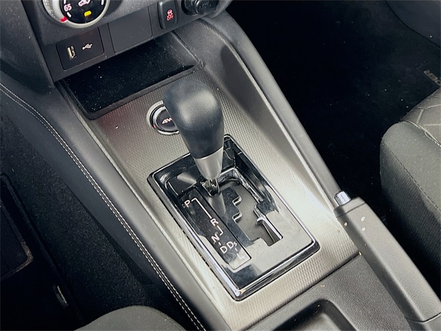 Vehicle image 20 of 37
