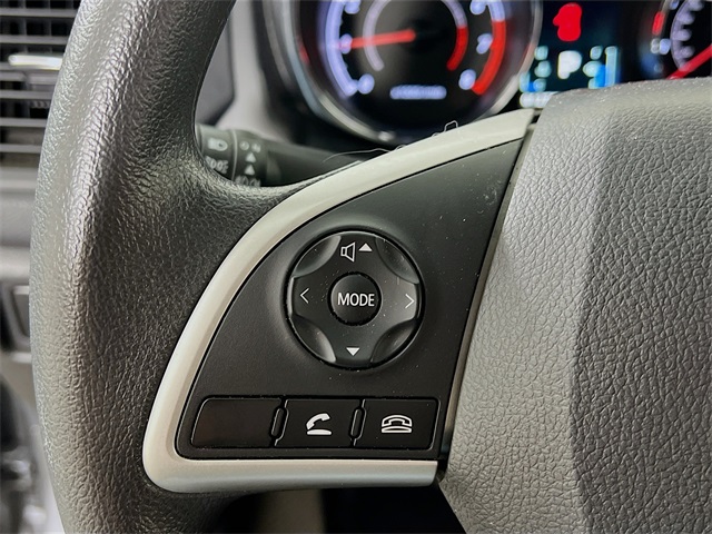 Vehicle image 13 of 37