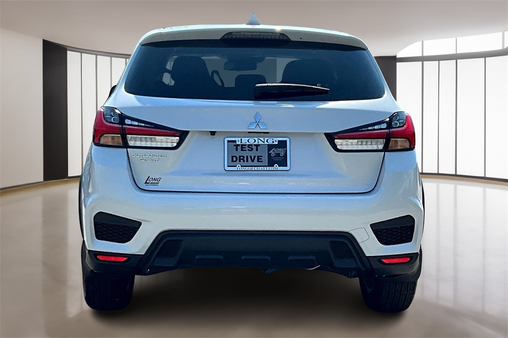 Vehicle image 5 of 33