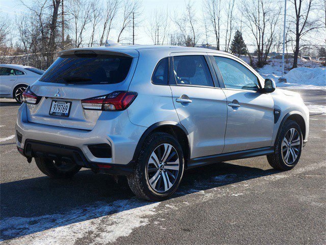 2024 Mitsubishi Outlander Sport ES Image 5 of 27