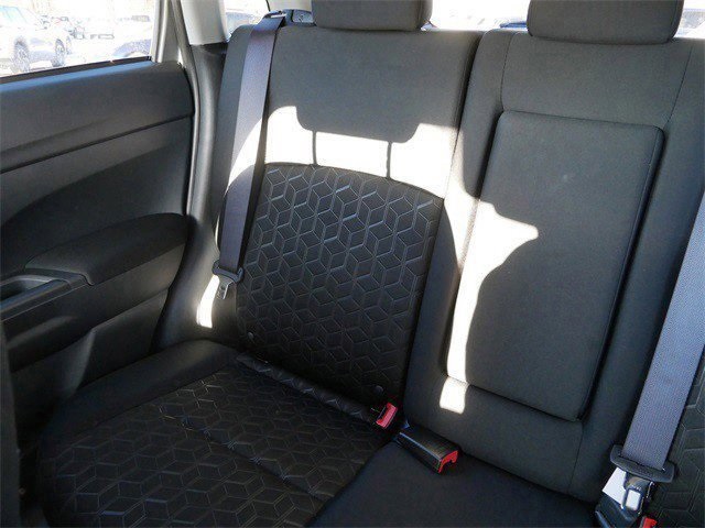 2024 Mitsubishi Outlander Sport ES Image 12 of 27